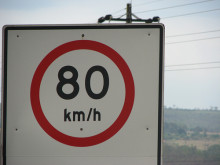 senyal limit velocitat 80 quilometres hora km