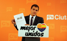 El president de Ciudadanos considera que parlar en català és una xorrada