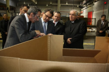 El president Artur Mas,visita les noves instal•lacions de l'empresa Embamat acompanyat pel director general de la companyia, Jordi Amat.