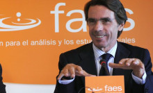 Aznar reapareix per sorpresa a l'executiva del PP espanyol