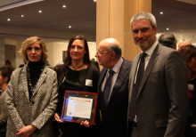 La tupinada del premi atorgat a Societat Civil Catalana