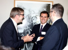 El president de C's, Albert Rivera, amb el president del grup liberal, Guy Verhofstadt, i l'eurodiputat Juan Carlos Girauta