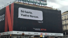 Imatge de la campanya de Narcos per anunciar la tercera temporada "Sé fuerte, Vuelve Narcos"