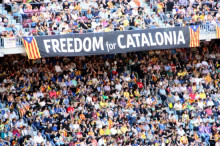 Pancarta amb el lema 'Freedom for Catalonia' al Camp Nou aquest dissabte