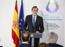 El president espanyol, Mariano Rajoy, en roda de premsa des de Costa de Marfil
