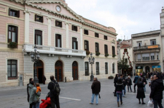 Els Mossos d'Esquadra escorcollen l'Ajuntament de Sabadell per un presumpte cas de corrupció