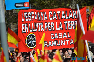 El casal feixista Tramuntana presents a Plaça Catalunya el #12Ofatxa