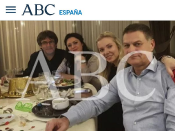 ABC amb la foto robada de Puigdemont