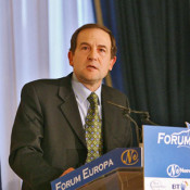 Fernando Puras