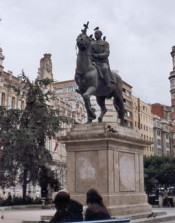 estatua franco franquisme dictador