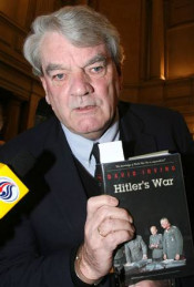 david irving ku klux klan xenofobia racisme nazisme 