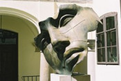igor mitoraj escultura rambla