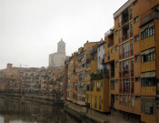Onyar façanes girona riu