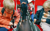 nens nenes autocar autobus escolar
