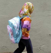 nena islam mocador 