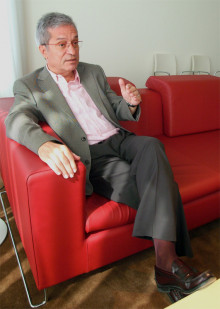 joan saura, iniciativa, icv, sofà