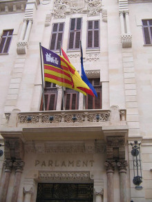 parlament balears illes govern