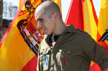 bandera espanyola, bandera franquista, àguila imperial, feixista, feixisme, 12 d'octubre, hispanitat, cap rapat
