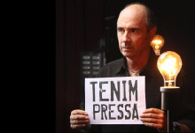 lluís llach manifestació òmnium