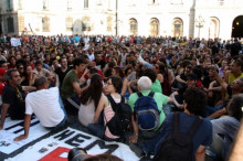 indignats, plaça sant jaume, sentada