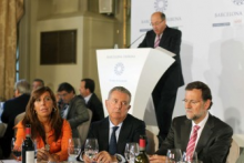 Godó amb Rajoy i Camacho, al fons el director de La Vanguardia, Pepe Antich