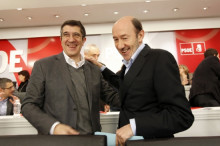 Alfredo Pérez Rubalcaba i Patxi López, al comitè federal del PSOE.
