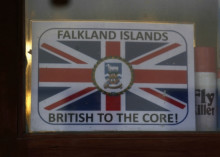 Un cartell en un establiment de les Malvines assegura que les illes són britàniques