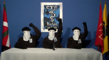 Membres de la banda terrorista ETA, el 20 d'octubre del 2011, en l'anunci del cessament definitiu de la lluita armada, un pas històric cap a la pau a Euskadi