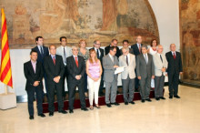 Els membres del Consell Assessor per a la Transició Nacional (CATN) amb el president Artur Mas, i els consellers Homs i Gordó.