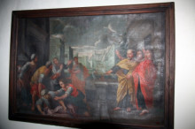 El quadre del càstig d'Ananies, col·locat a l'esquerra de l'altar