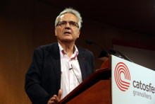 El periodista Jaume Barberà durant la conferència inaugural de la Catosfera