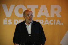 Terricabras adverteix l'unionisme espanyol des de Kosovo que Catalunya votarà igualment