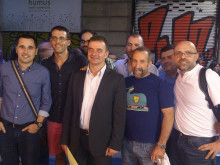 Bosch amb membres de la sectorial LGTB d’ERC 