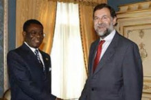 Rajoy demana suport al dictador Obiang