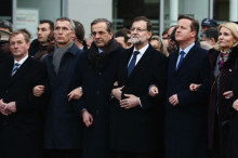 Rajoy a la manifestació contra el terrorisme i la llibertat d’expressió a París aquest gener