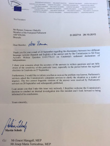 La resposta per carta de Martin Schulz, sense versió castellana enmig (Foto: @ramontremosa)