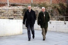 L'expresident de SCC Josep Ramon Bosch i el seu advocat, Josep Maria Fuster-Fabra, arriben als jutjats de Manresa