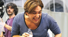 ada colau, riures, riallada