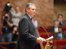 parlament frances president bernard accoyer