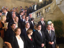 Foto de família dels 83 convocats pel referèndum