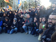 L'alta expectació mediàtica ha provocat nervis, empentes i corredisses entre els fotògrafs
