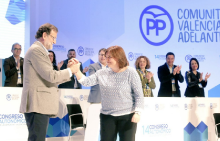 El president del Gobierno, Mariano Rajoy, i la presidente del PP valencià, Isabel Bonig