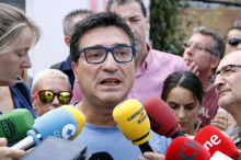 El president del comitè d'empresa del Metro de TMB, Pere Ramon, en una roda de premsa a l'estació de Santa Eulàlia aquest dimecres
