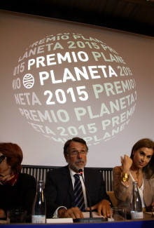José Creuheras, president del Grup Planeta, durant la roda de premsa prèvia del Premi Planeta 2015 el 14 d'octubre