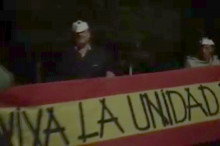 Captura de pantalla del vídeo que mostra l'assetjament patit per la vicepresidenta valenciana Mónica Oltra al seu domicili