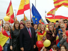 Tajani i Giménez Barbat, posant