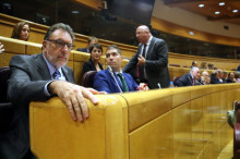 El senador del Partit Demòcrata Josep Lluís Cleries moments abans de l'inici del ple del Senat