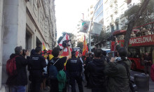 Radicals d'ultra dreta busquen confrontació amb els concentrats de la manifestació antifeixista