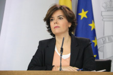 La vicepresidenta del govern espanyol, Soraya Sáenz de Santamaría, durant la roda de premsa posterior al Consell de MInistres