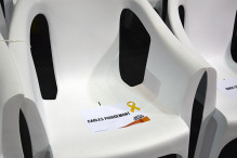 La cadira reservada a Carles Puigdemont, en l'acte central de campanya de JxCat